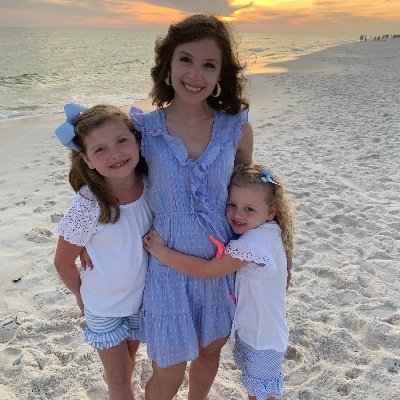 Profile Picture of Casey Lauren Sigler (@CaseyLSigler) on Twitter