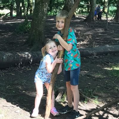 Profile Picture of MummyDickie (@MotherOfDickies) on Twitter