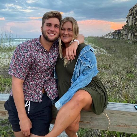 Profile Picture of Jill Wilby (@jillwilby) on Poshmark