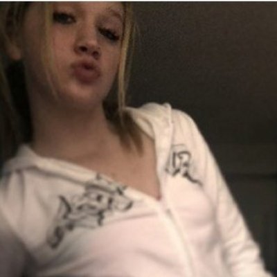 Profile Picture of Laurie Freeman (@lauriefreeman87) on Twitter