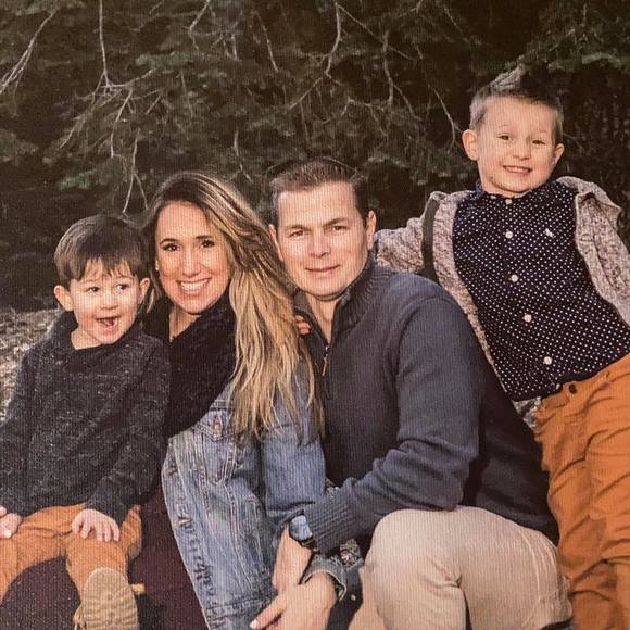 Profile Picture of Brittany Rundquist (@mrsrundquist) on Poshmark