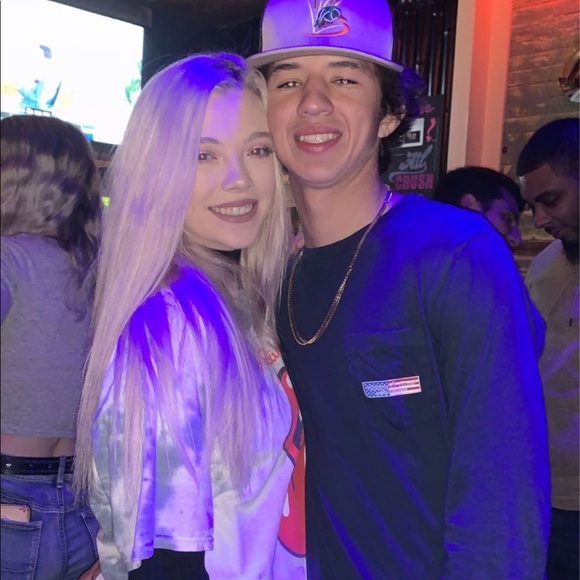 Profile Picture of Kaley Knight (@kaleyknight223) on Poshmark