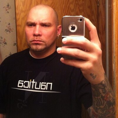 Profile Picture of Aaron Duchesne (@AaronDuchesne) on Twitter