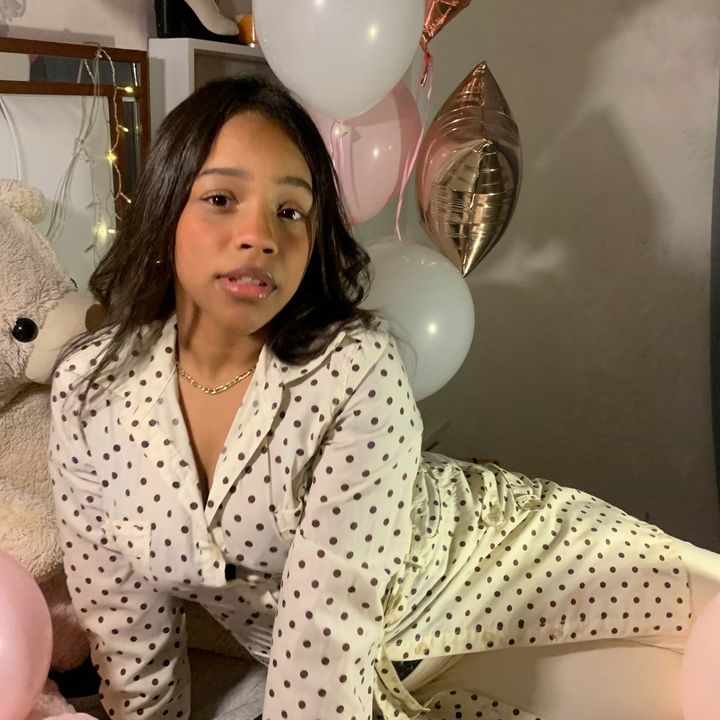 Profile Picture of Angela (@angelaavalerioo) on Tiktok