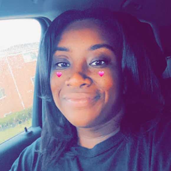 Profile Picture of Kennedy Evans (@kennedyevans07) on Poshmark