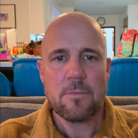 Profile Picture of Michael Bearden (@exelandprez) on Poshmark