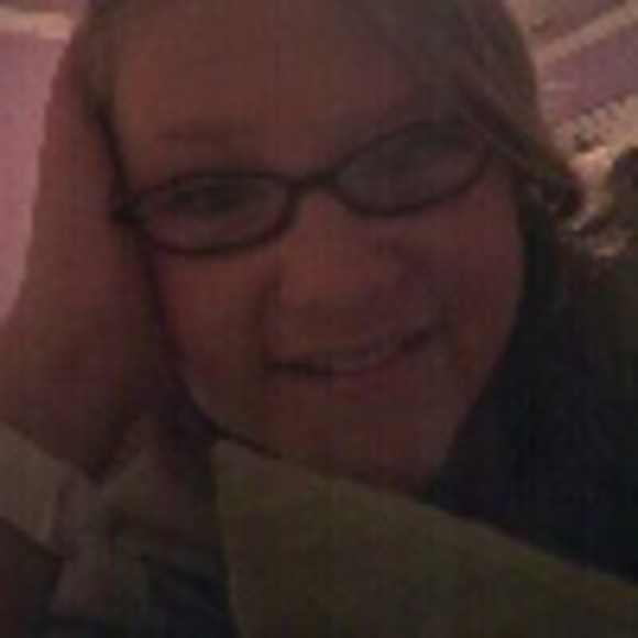 Profile Picture of Jada Vergason (@jadabelle02) on Poshmark