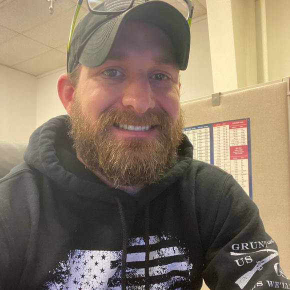 Profile Picture of Robert Bannister (@tnrob20) on Poshmark