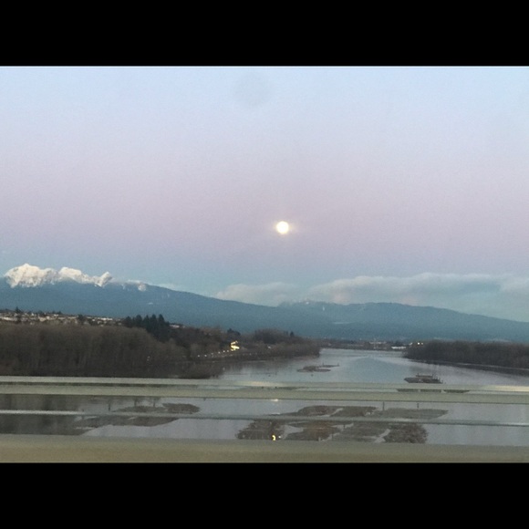 Profile Picture of Itrat Hanif (@itrat82) on Poshmark