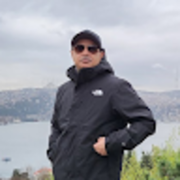 Profile Picture of Abdulkarim Abdulla (@abdulkarimab160) on Poshmark