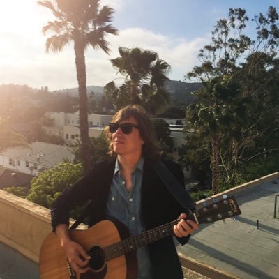 Profile Picture of Harness Flux (@harnessflux) on Twitter