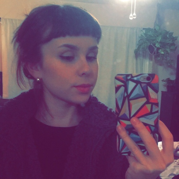 Profile Picture of Pamela Perabo (@pamelaclare_) on Poshmark