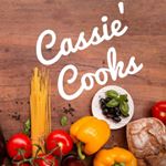 Profile Picture of Cassie'Cooks 🍴👍 (@cassie_cooks) on Instagram