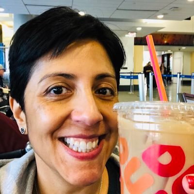 Profile Picture of Malinda Denise Hernandez (@malinda_denise) on Twitter