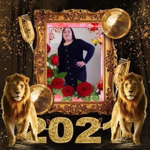 Profile Picture of Julia Alvarado (@juliamartinez88) on Poshmark
