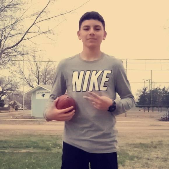 Profile Picture of Wilberto Muñoz (@wilberto2004) on Poshmark