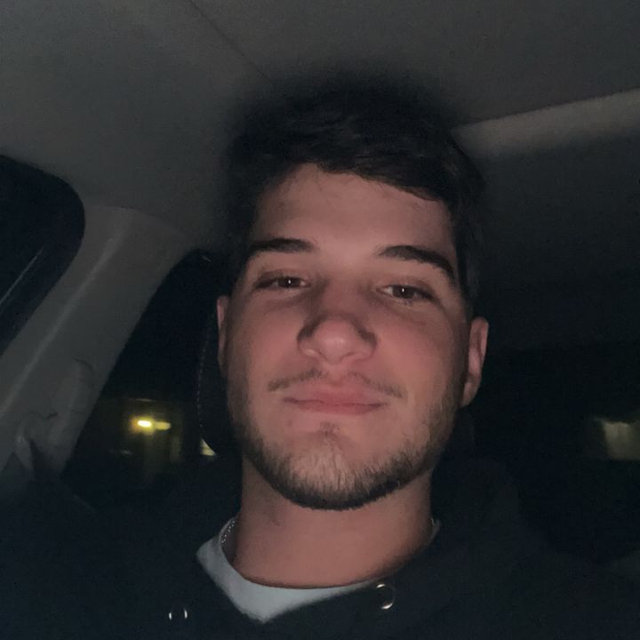 Profile Picture of Ari Fischthal (@arifischthal) on Tiktok