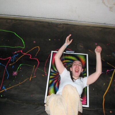 Profile Picture of April Dowling (@aeronbeatles) on Twitter