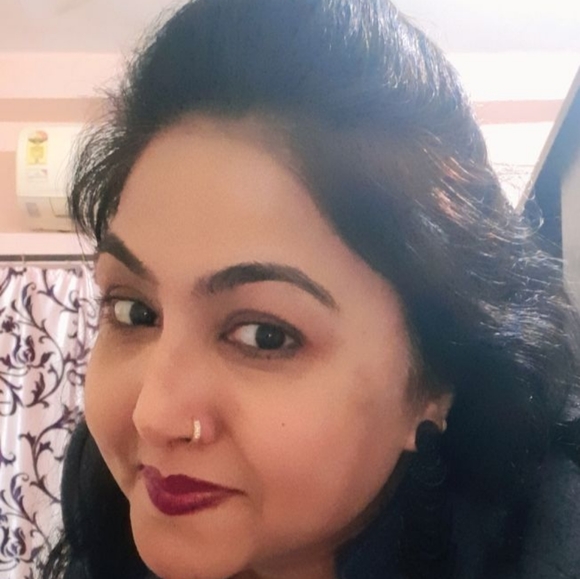Profile Picture of Seema Ahuja (@seemaahuja956) on Poshmark