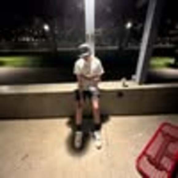 Profile Picture of Carlos Maciel (@50k_carloss) on Poshmark