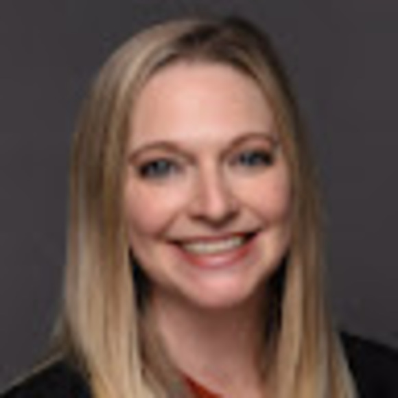 Profile Picture of Vanessa Knust (@vknust1123) on Poshmark