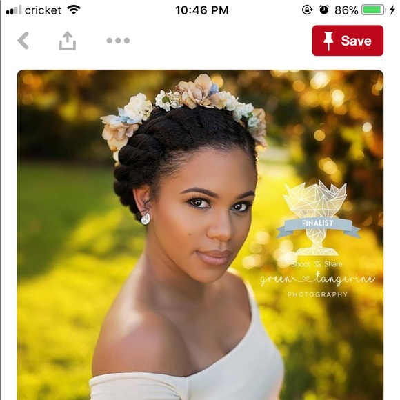 Profile Picture of Victoria Hooks (@victoria0110) on Poshmark