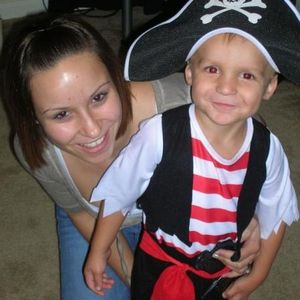 Profile Picture of Nicole Farr (@iluvmysailor4806) on Myspace