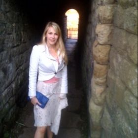 Profile Picture of Victoria Phillipson (@VictoriaPip) on Pinterest