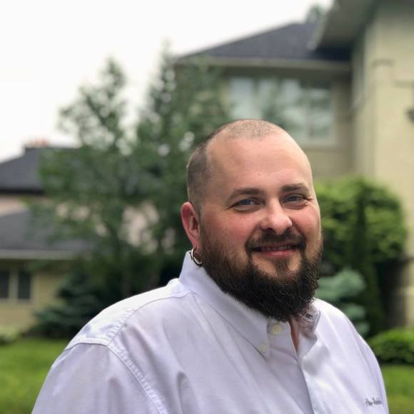 Profile Picture of Jeff Mccann (@jeff_mccann) on Poshmark