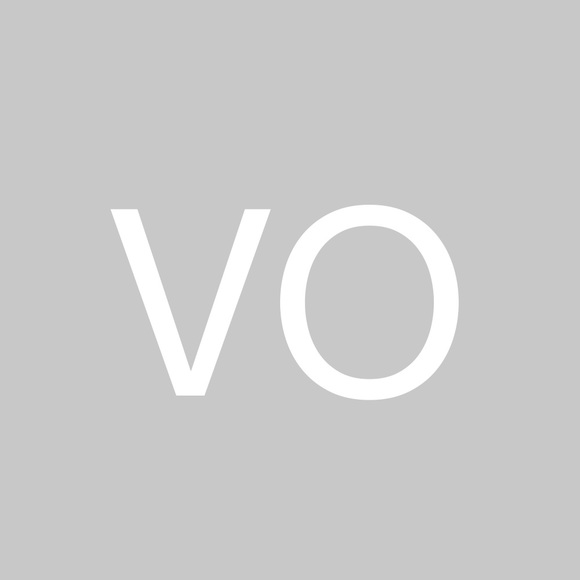 Profile Picture of Victory Osemobor (@victoryslays) on Poshmark