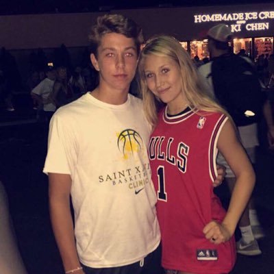 Profile Picture of Nicholas Mosley (@nickelmose3535) on Twitter