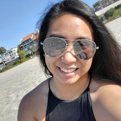 Profile Picture of Rochelle Manuel (@Rowshell518) on Twitter