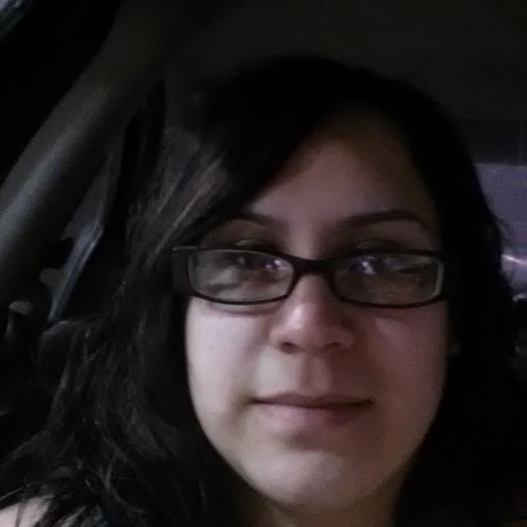 Profile Picture of Erica Perez (@screwu2) on Poshmark