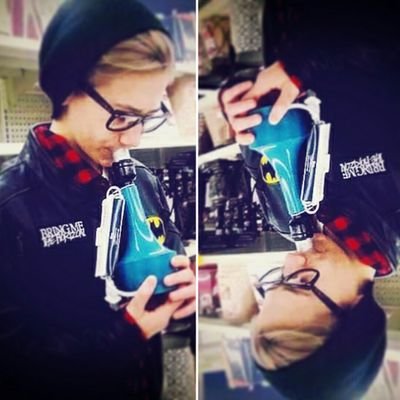 Profile Picture of LessChill (@_ADAM_VALLEE_) on Twitter