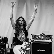 Profile Picture of Tom Draper (@tomdraperguitarist) on Youtube