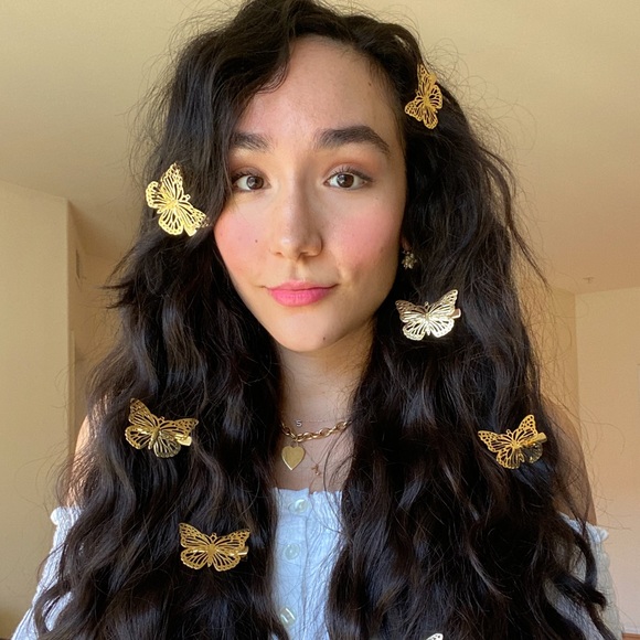 Profile Picture of Stephanie Kreimerman (@stephkreimer) on Poshmark