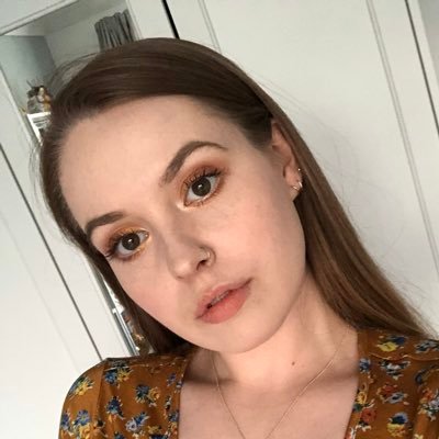 Profile Picture of Hazel  🌿 (@hazeljones_) on Twitter
