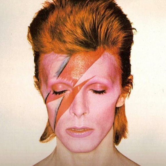 Profile Picture of Ely Horling (@elyhorling) on Poshmark