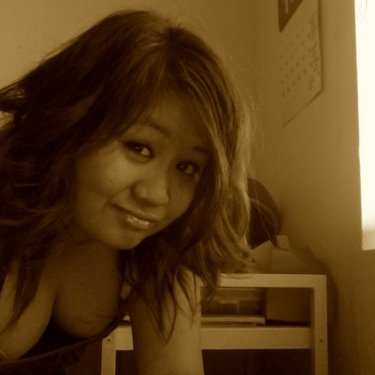 Profile Picture of Shirley Anh Nguyen (@OhItsShirlz) on Twitter