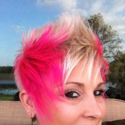 Profile Picture of Coco Johnson (@cocoleshea) on Twitter