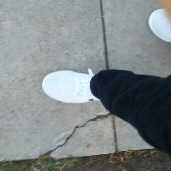 Profile Picture of David Montoya (@david_montoya) on Poshmark