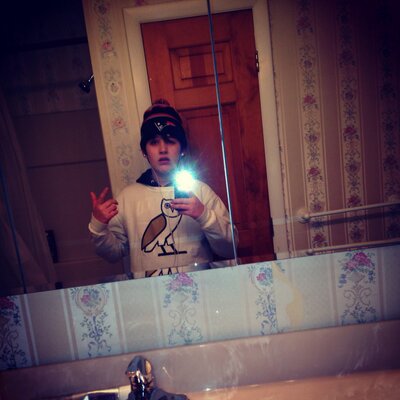 Profile Picture of Ryan St. Laurent (@titty_boii603) on Twitter