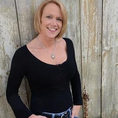 Amanda Ackley - Twitter Profile Picture of Amanda Ackley (@AmandaKAckley2) on Twitter