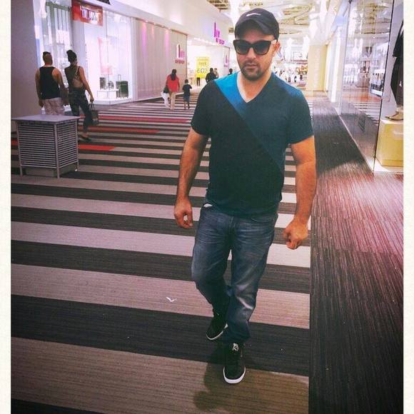 Profile Picture of Fahim Hamidi (@atherjan92) on Poshmark