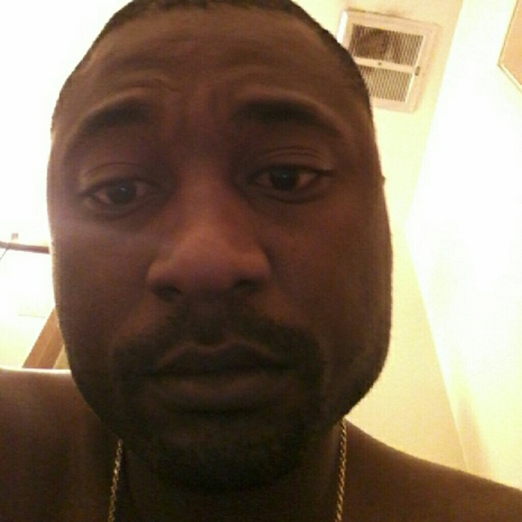 Profile Picture of Corey Randolph (@louis0068) on Poshmark