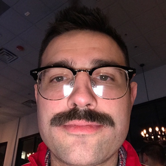 Profile Picture of Andrew Lowe (@drewbaca) on Poshmark