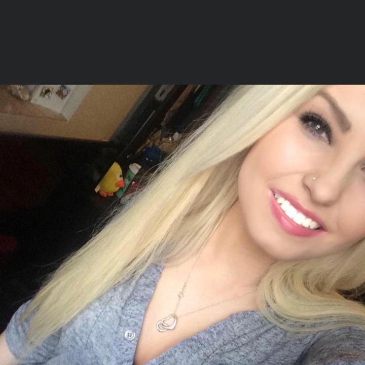 Profile Picture of nikkimowbray16 (@nmowbray) on Tiktok