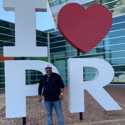 Profile Picture of Danny Santos Sr. (@CoachDSantos) on Twitter