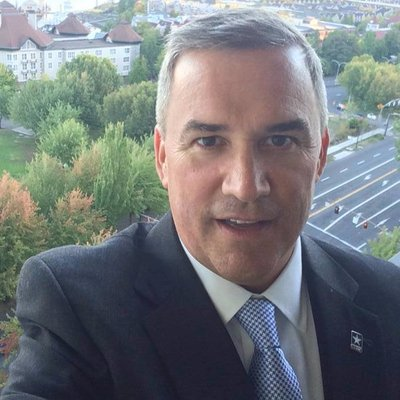 Profile Picture of Larry Martin (@Larrymartin2020) on Twitter