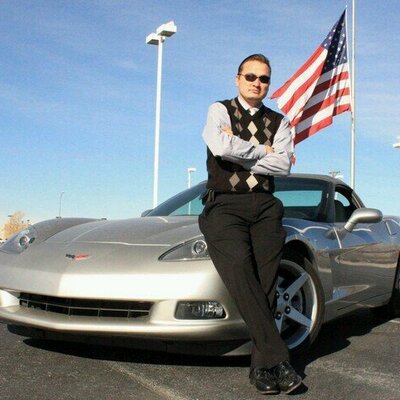 Profile Picture of Edward Torrez (@Edmunch33) on Twitter